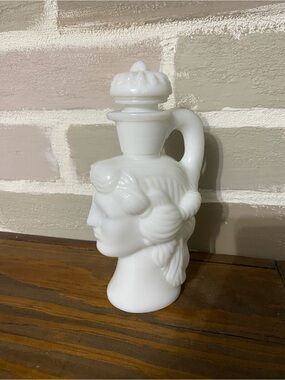 Vintage 1972 Avon Grecian Pitcher Milk Glass Decanter Bottle